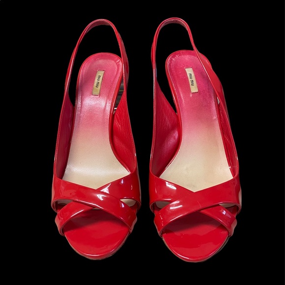 Miu Miu Vernice Slingbacks - Picture 2 of 9